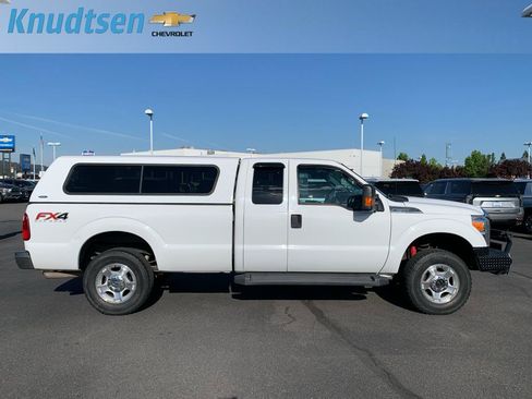 Used 2014 Ford F250 XLT w/ XLT Value Package AWD/4WD image 8