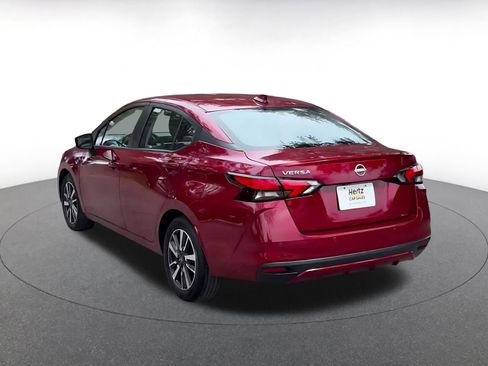 Used 2025 Nissan Versa SV image 11