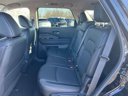 New 2026 Nissan Pathfinder SL AWD/4WD image 5
