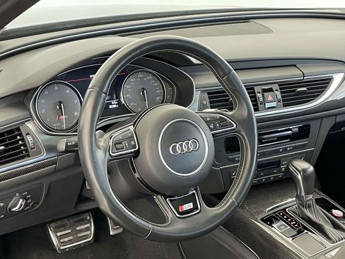 Used 2018 Audi S6 Premium Plus w/ Comfort Seating Package image 4