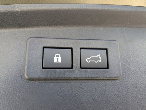 Certified 2025 Subaru Outback Touring XT w/ Popular Package #2 image 13