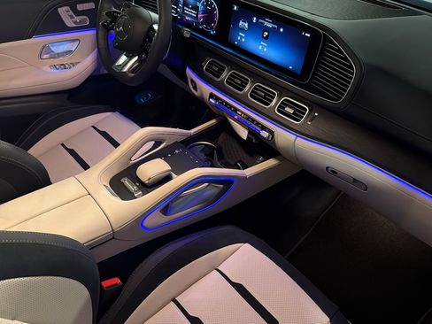 New 2026 Mercedes-Benz GLE 53 AMG 4MATIC image 15