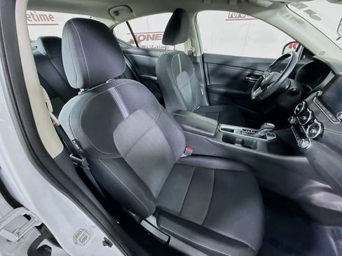 Certified 2022 Nissan Sentra SV w/ All-Weather Package FWD image 30