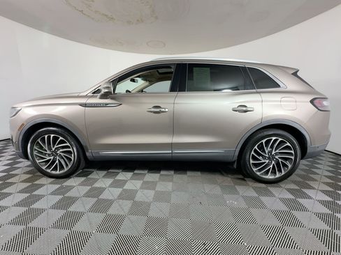 Used 2019 Lincoln Nautilus Reserve image 2