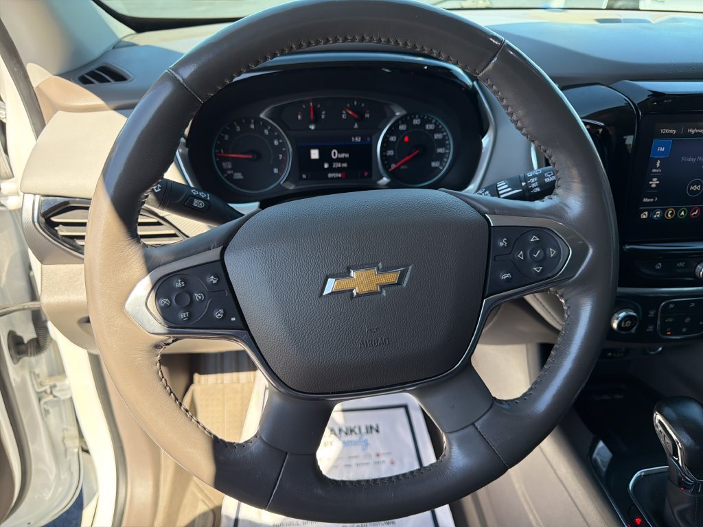 Used 2021 Chevrolet Traverse Premier AWD/4WD image 17