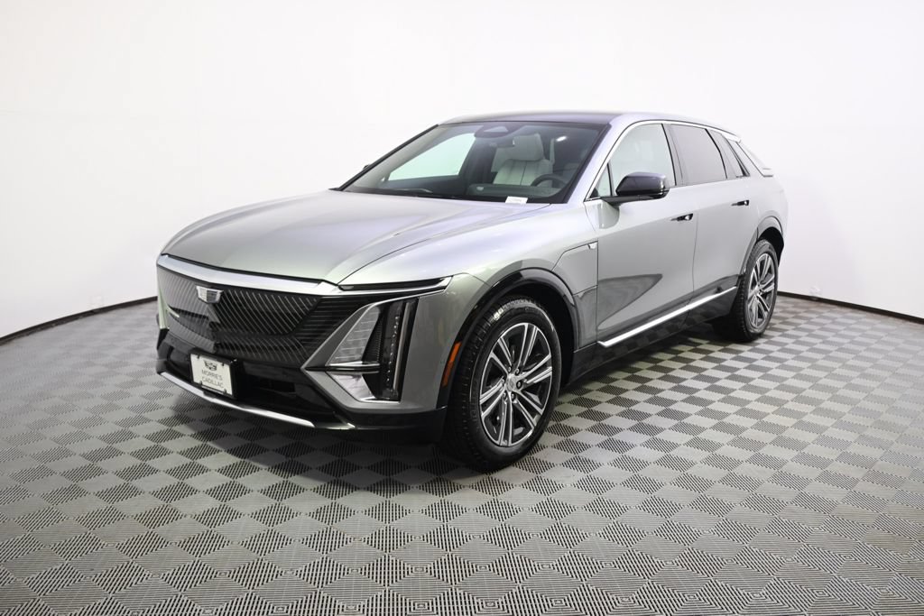 New 2026 Cadillac Lyriq Luxury AWD/4WD image 1
