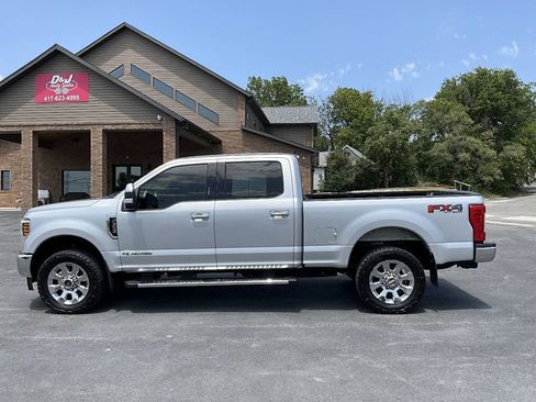 Used 2018 Ford F250 Lariat w/ Chrome Package AWD/4WD image 2