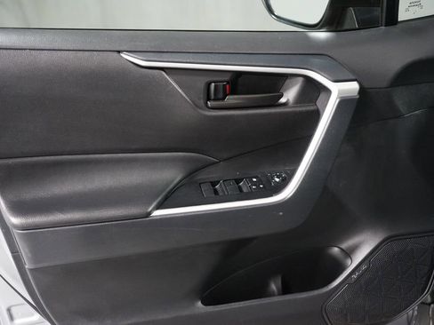 Certified 2024 Toyota RAV4 LE FWD image 28
