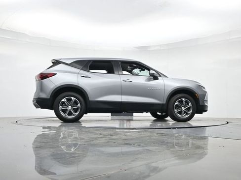 Used 2024 Chevrolet Blazer LT w/ LPO, Floor Liner Package FWD image 31