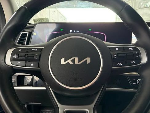 Used 2023 Kia Sportage EX FWD image 22