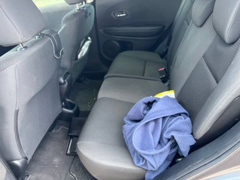 Used 2020 Honda HR-V LX image 7