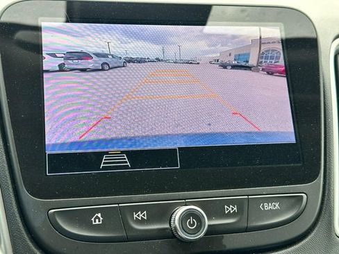 Used 2024 Chevrolet Malibu LT FWD image 22