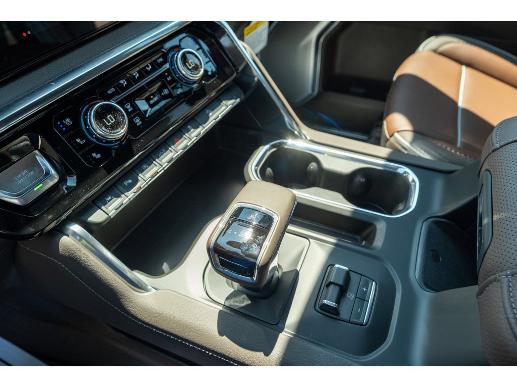 New 2026 GMC Sierra 1500 Denali w/ Technology Package AWD/4WD image 25