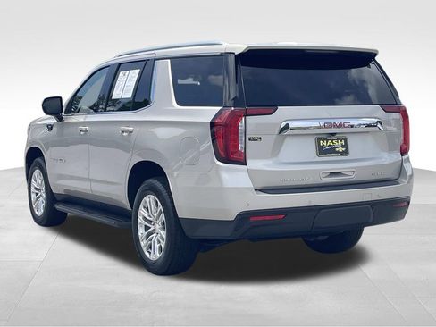 Used 2023 GMC Yukon SLE AWD/4WD image 5