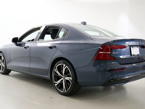 Certified 2024 Volvo S60 B5 Plus AWD/4WD image 6