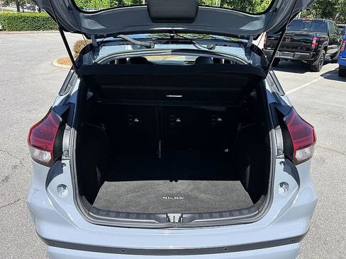 Certified 2023 Nissan Kicks SR w/ SR Premium Package FWD image 15