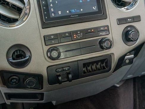 Used 2016 Ford F250 XLT AWD/4WD image 29