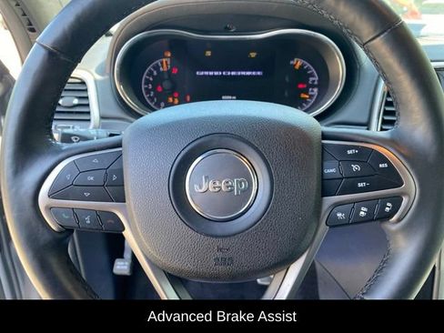 Used 2018 Jeep Grand Cherokee High Altitude AWD/4WD image 11