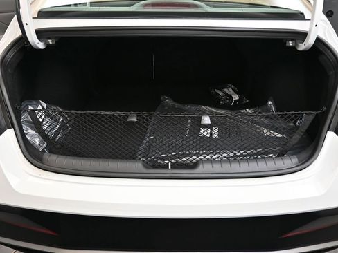 New 2026 Hyundai Elantra SEL Sport Premium FWD image 17