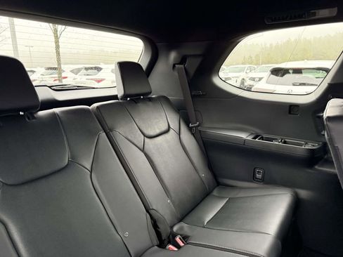 Used 2026 Lexus TX 500h AWD image 19