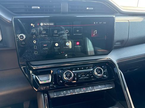 Used 2022 GMC Sierra 1500 AT4 w/ AT4 Preferred Package AWD/4WD image 22