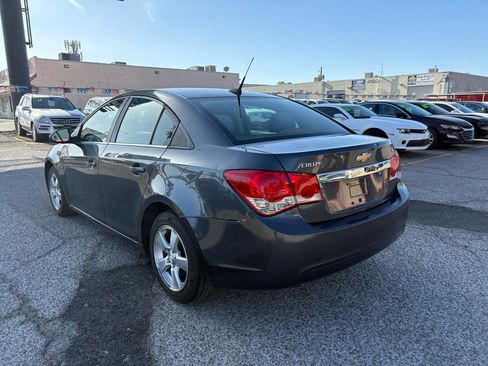 Used 2013 Chevrolet Cruze LT image 3