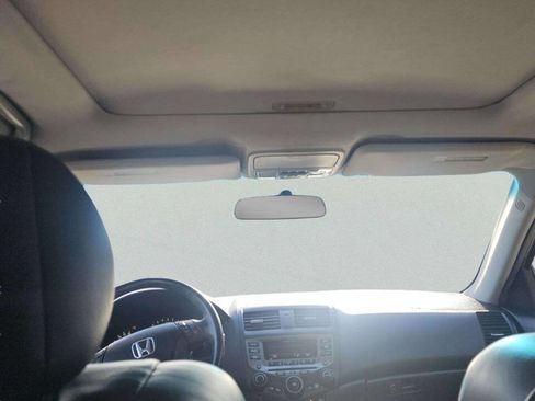 Used 2006 Honda Accord EX image 9