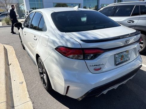 Used 2020 Toyota Corolla XSE image 7