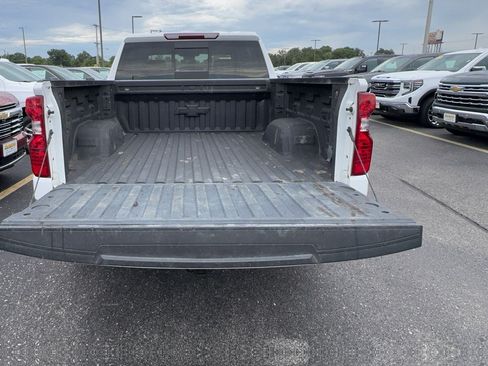 Certified 2024 Chevrolet Silverado 1500 LT AWD/4WD image 5