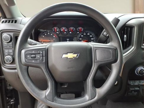 Certified 2025 Chevrolet Silverado 2500 Custom w/ Custom Value Package AWD/4WD image 9