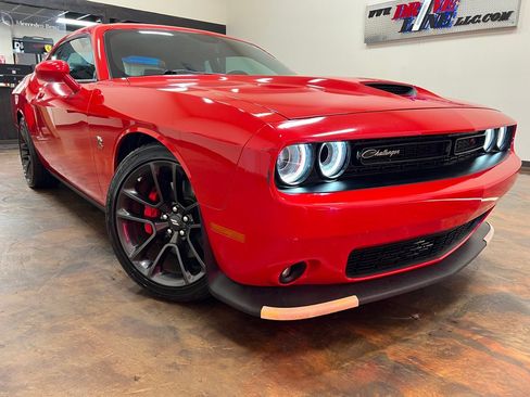 Used 2021 Dodge Challenger R/T Scat Pack w/ Plus Package image 37