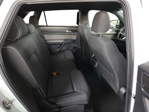 Used 2021 Volkswagen Atlas Cross Sport S image 22