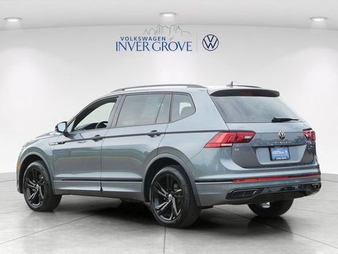 Used 2023 Volkswagen Tiguan SE R-Line AWD/4WD image 5