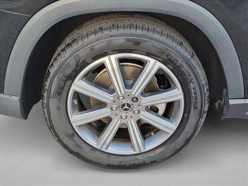 Used 2021 Mercedes-Benz GLS 450 4MATIC image 23