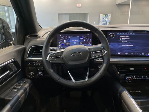 Used 2025 Chevrolet Tahoe RST w/ Comfort Package RWD image 19