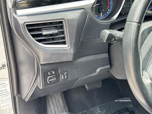 Used 2014 Toyota Corolla S FWD image 10
