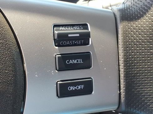 Used 2020 Nissan Frontier PRO-4X w/ Pro-4x Utility Package AWD/4WD image 12