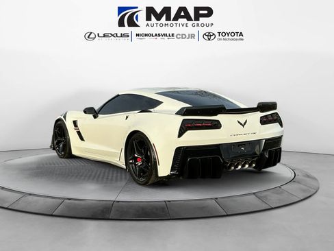Used 2017 Chevrolet Corvette Grand Sport image 3