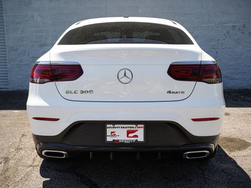 Used 2023 Mercedes-Benz GLC 300 4MATIC Coupe image 12