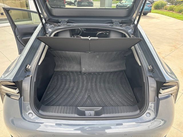 Used 2024 Toyota Prius Prime FWD image 27