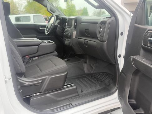 Used 2025 Chevrolet Silverado 1500 W/T image 74