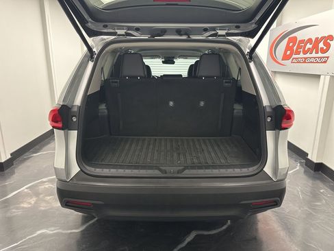 Used 2024 Toyota Grand Highlander XLE image 27