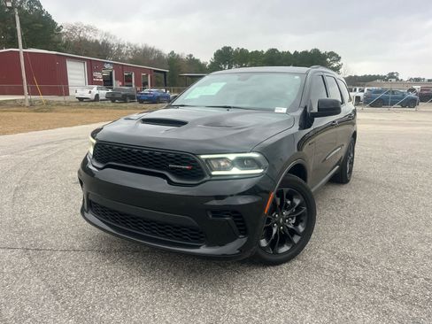 Used 2025 Dodge Durango R/T w/ Blacktop Package image 2