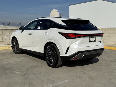 New 2026 Lexus RX 450h RX 450h+ Luxury image 9