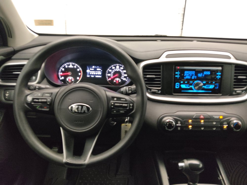 Used 2016 Kia Sorento L FWD image 22