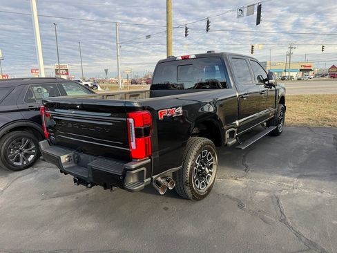 Used 2025 Ford F250 Platinum image 6