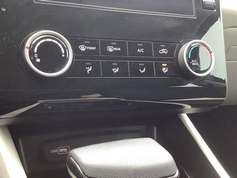 Certified 2024 Hyundai Tucson SE image 33