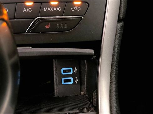 Used 2017 Ford Edge SEL w/ Equipment Group 201A FWD image 31