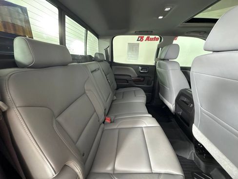 Used 2018 GMC Sierra 1500 SLT AWD/4WD image 44