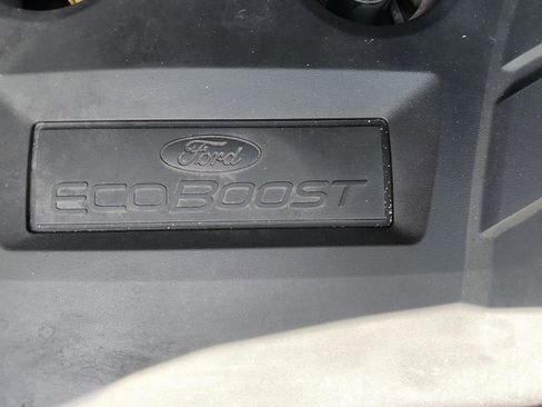 Used 2017 Ford Escape Titanium image 19